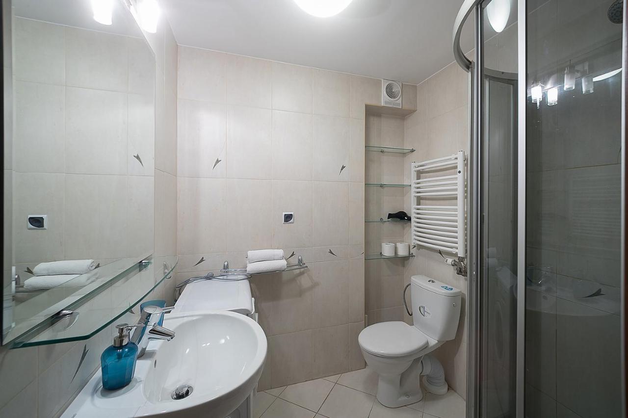 Main Square Studio With Terrace & Air Condition Cracovia Exterior foto
